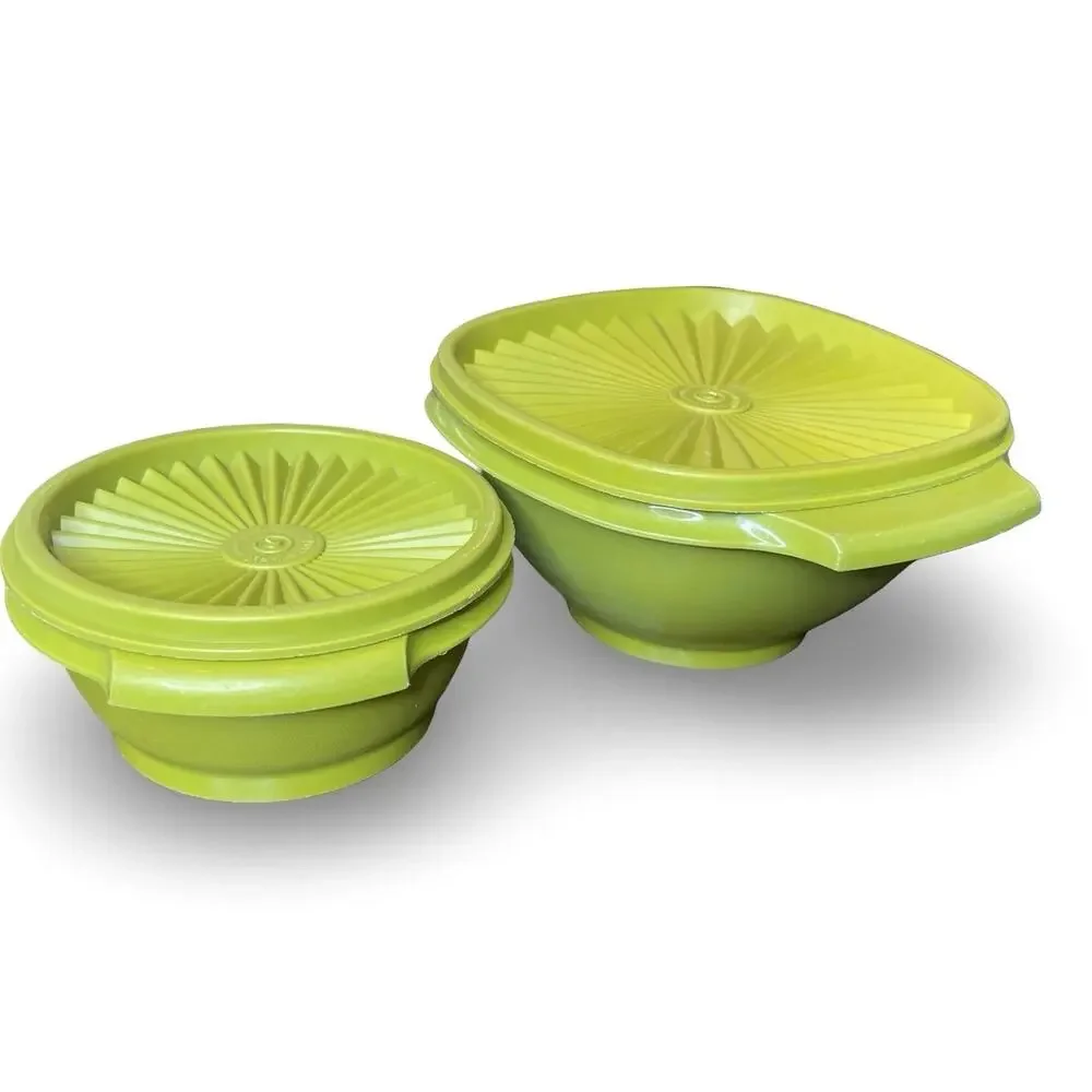 Tupperware Bowls LIds Avocado Green Set of 2 Nesting 840 841 1323 812 Vintage